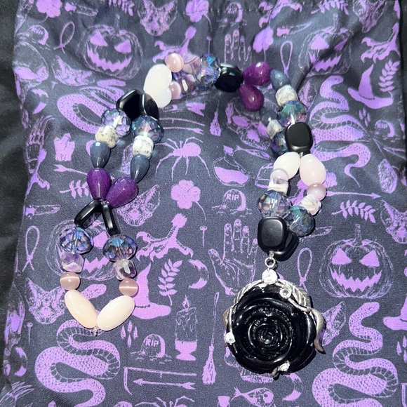 Dream Fairy Rose HangCharm (Rose Quartz,Sapphire,Dream Amethyst, Lilac Cat’s Eye - Picture 3 of 5